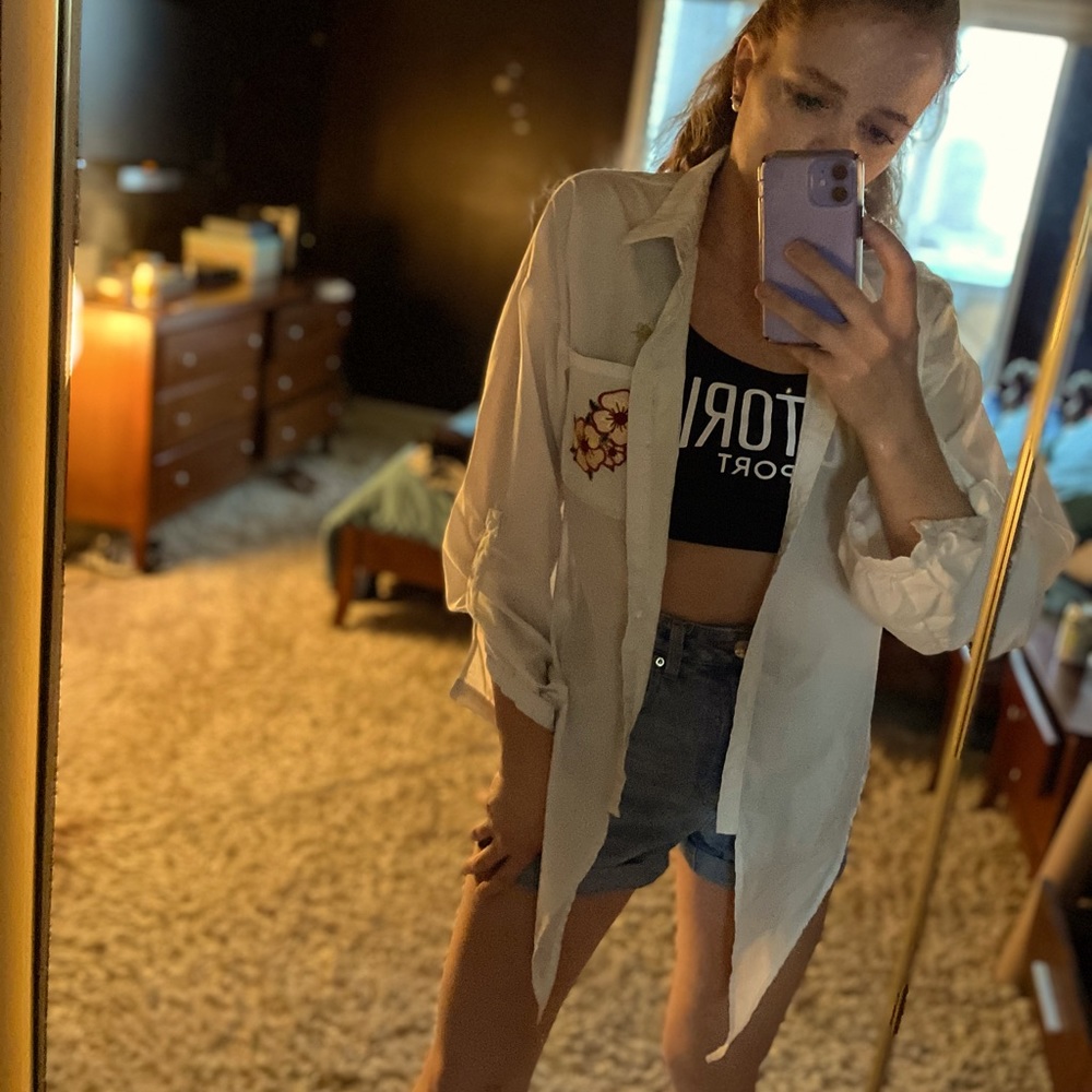 t-shirt white , size M